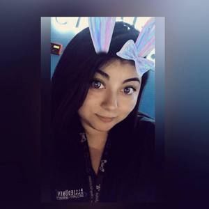 Meet your Posher, Jeniffer